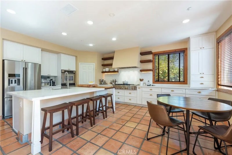 505 Acacia Court