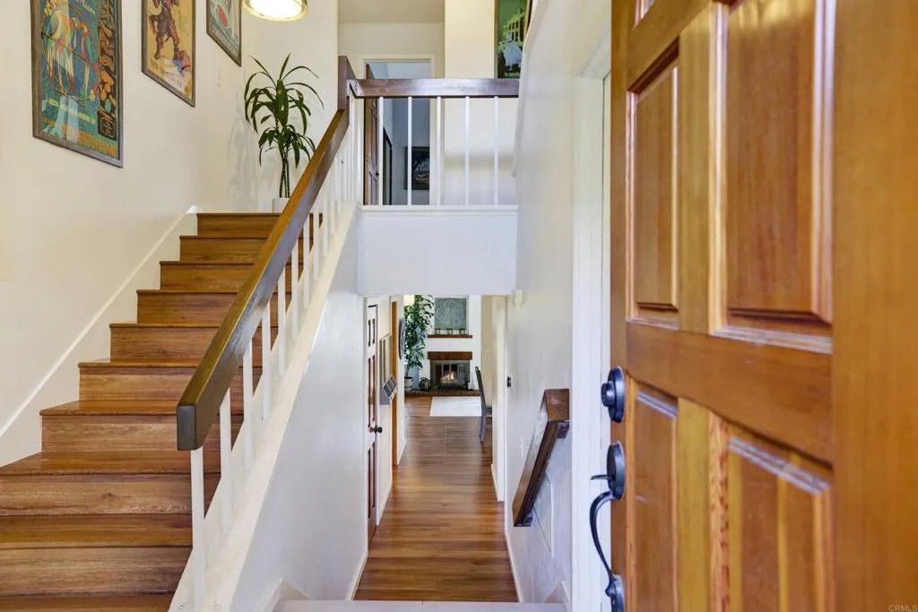 Photo of 1337 Gary Lane, Escondido, CA 92026 (MLS # NDP2602362)