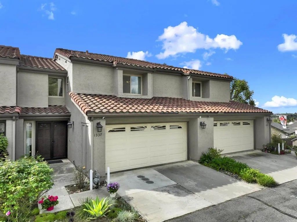 Photo of 1337 Gary Lane, Escondido, CA 92026 (MLS # NDP2602362)