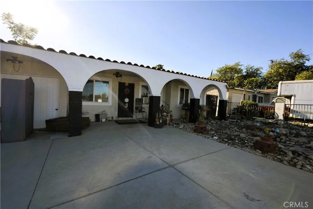 1214 S Sultana