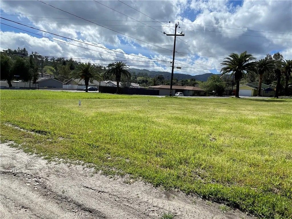Photo of 0 Bromley Ave, Lake Elsinore, CA 92530 (MLS # SW26039535)