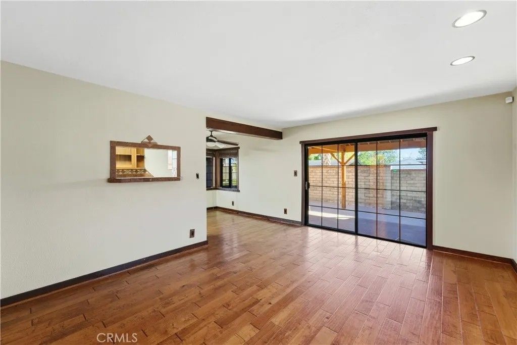 Photo of 10234 Jordan Avenue, Chatsworth, CA 91311 (MLS # SR26012088)