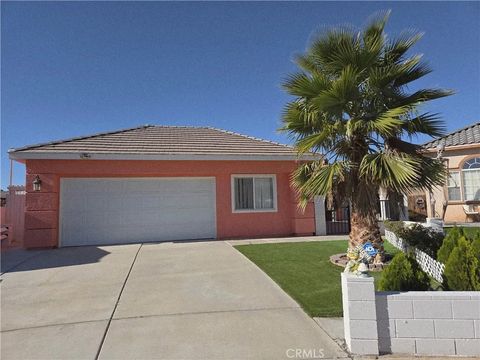 Photo of 13261 Via Del Lago, Victorville, CA 92392 (MLS # DW25245961) Photo of 13261 Via Del Lago, Victorville, CA 92392 (MLS # DW25245961)