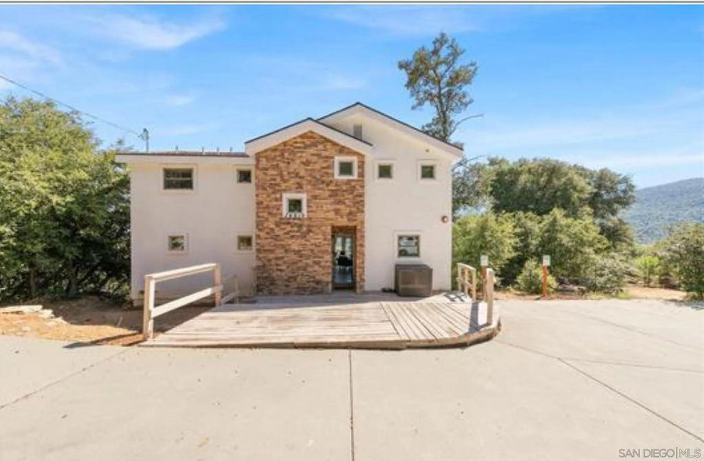 Photo of 34619 Yuma RD, Julian, CA 92036 (MLS # 260011287)