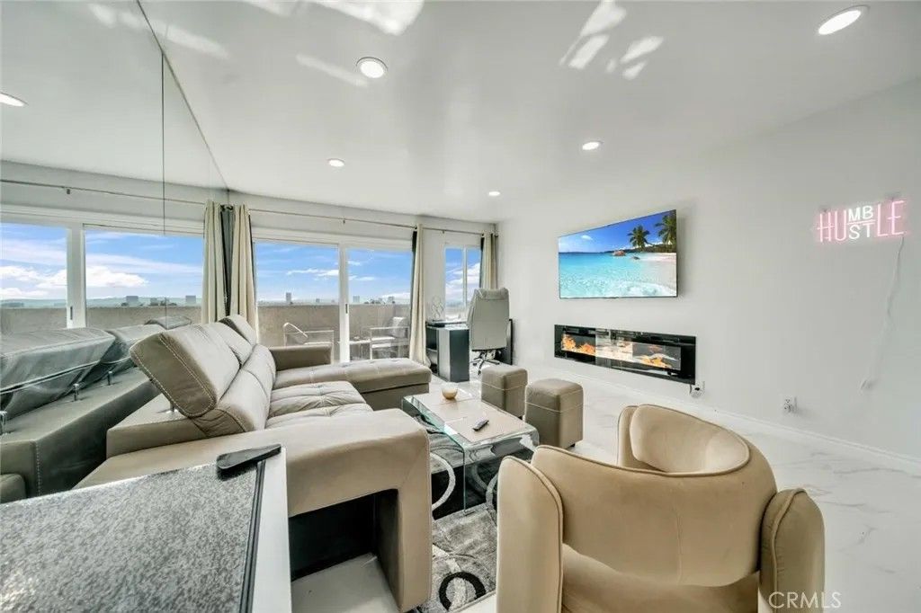 Photo of 8400 De Longpre Avenue #311, West Hollywood, CA 90069 (MLS # PF25252041)