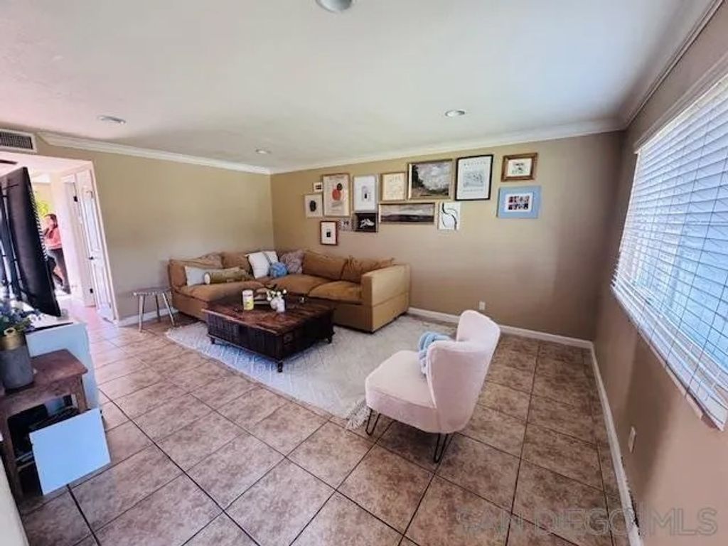 Photo of 1427 N Broadway #B, Escondido, CA 92026 (MLS # 260004510)