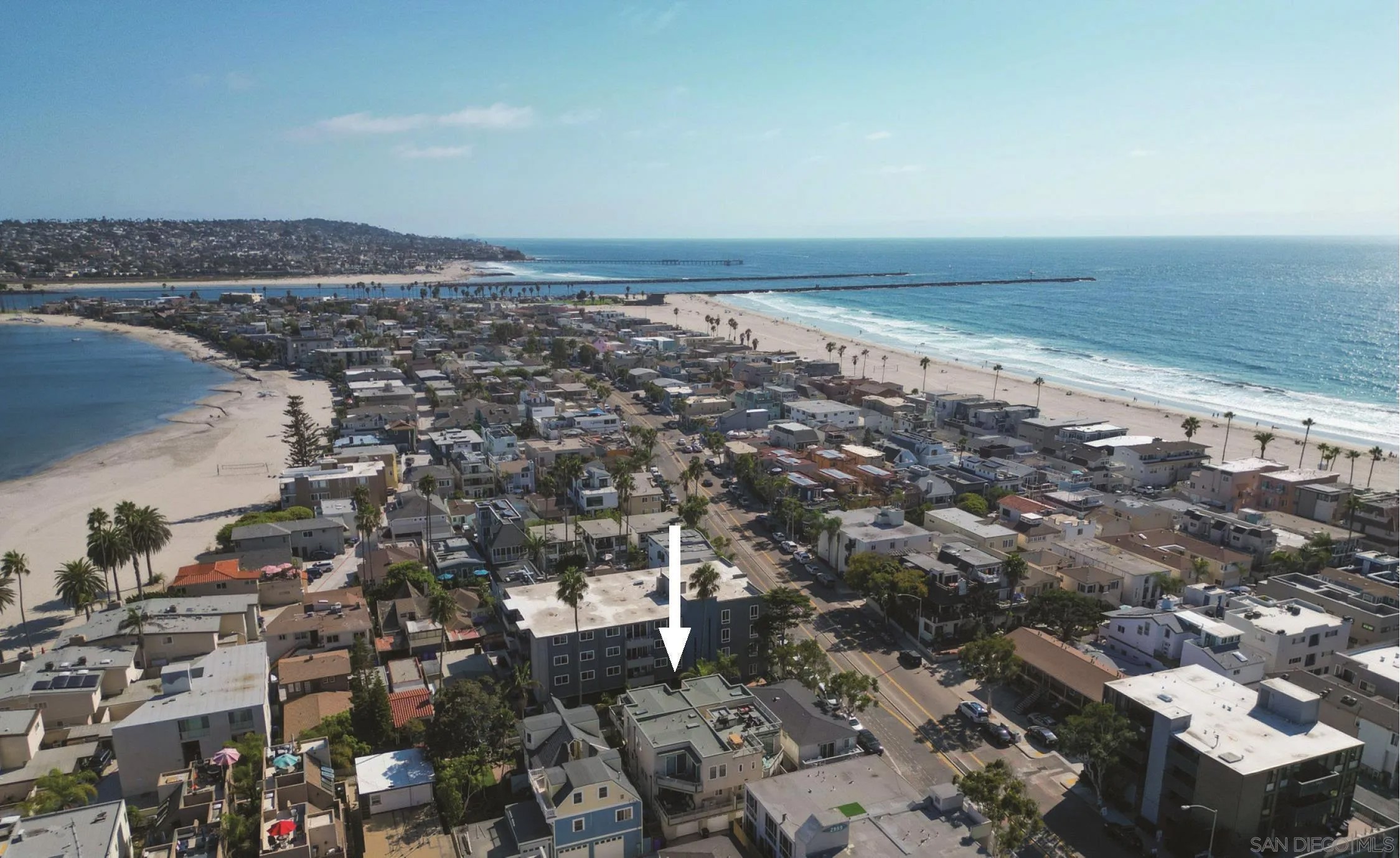 808 Ensenada Ct