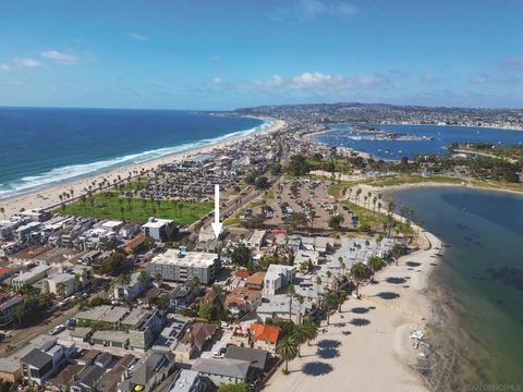 808 Ensenada Ct San Diego CA 92109