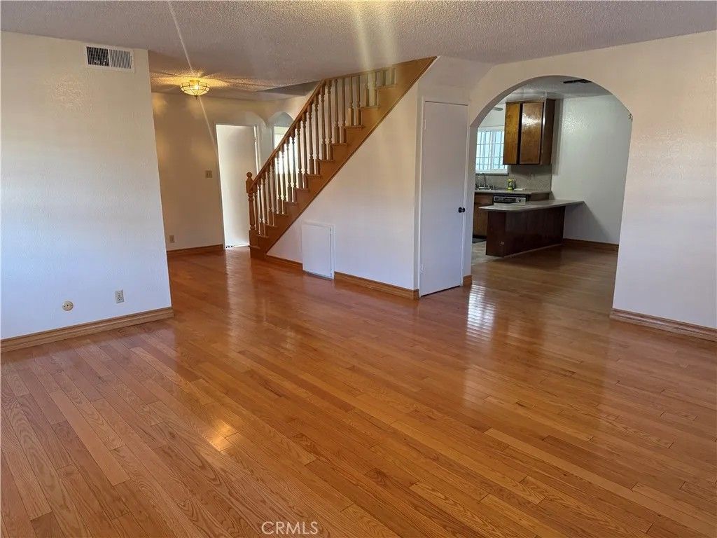 Photo of 939 W 17th St, San Pedro, CA 90731 (MLS # SB26038402)