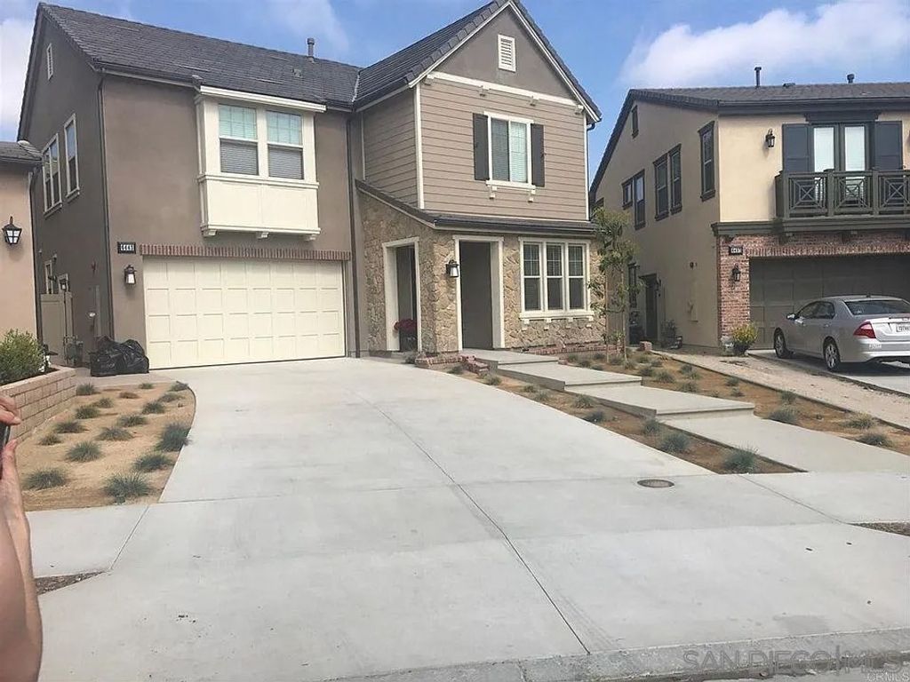 Photo of 6443 Autumn Gold, San Diego, CA 92130 (MLS # 2601172)