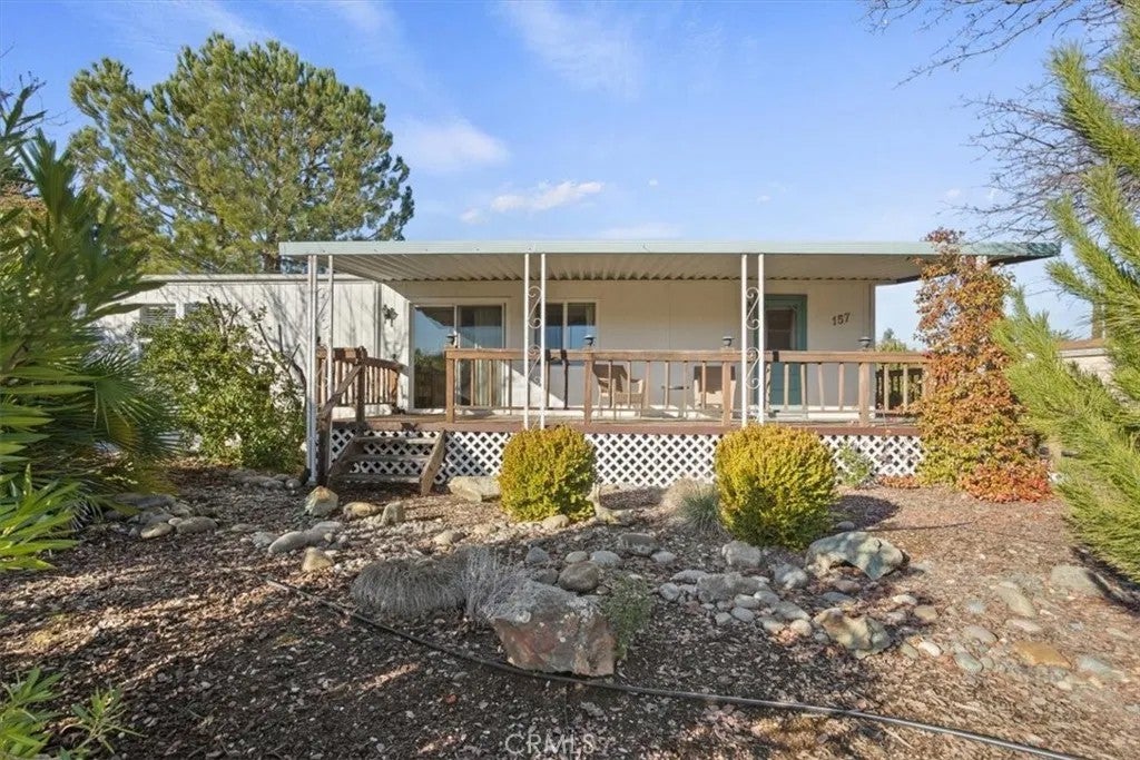157 Oak Grove 157