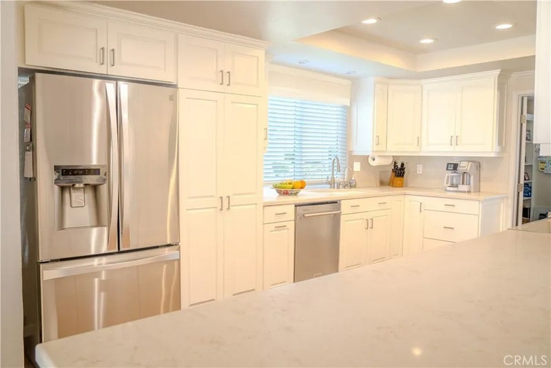 38011 Village 38