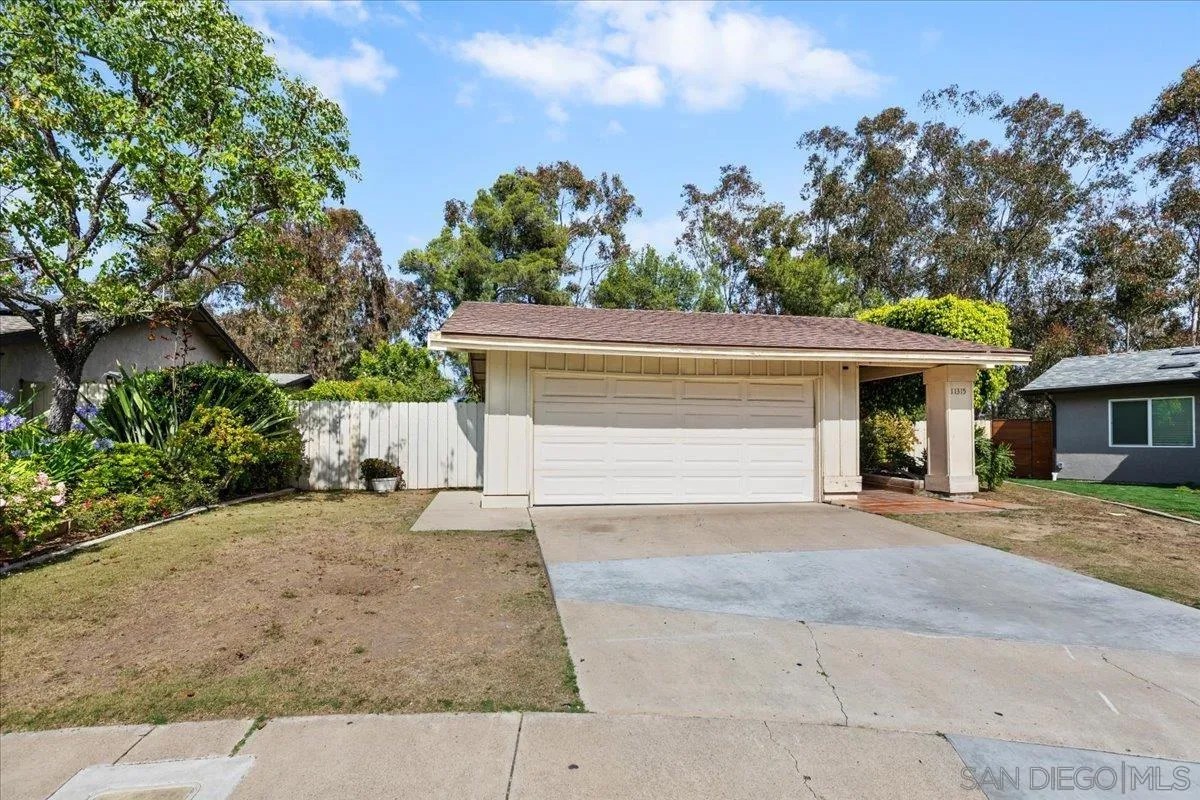11315 Red Cedar Ln