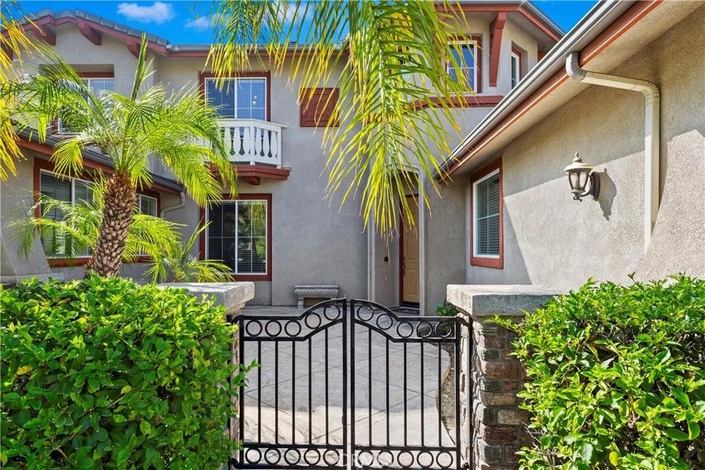 Photo of 1678 Honors Cir, Corona, CA 92883 (MLS # IG25280437)