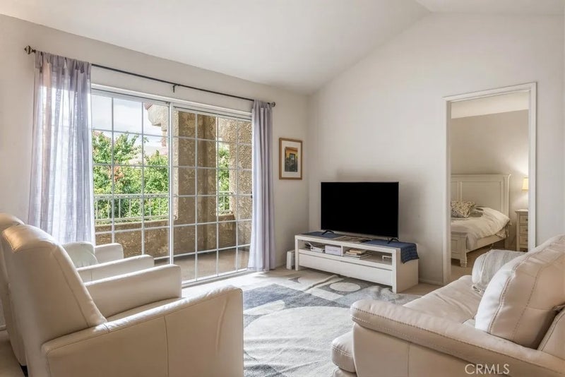 2700 Lawrence Crossley Road 9
