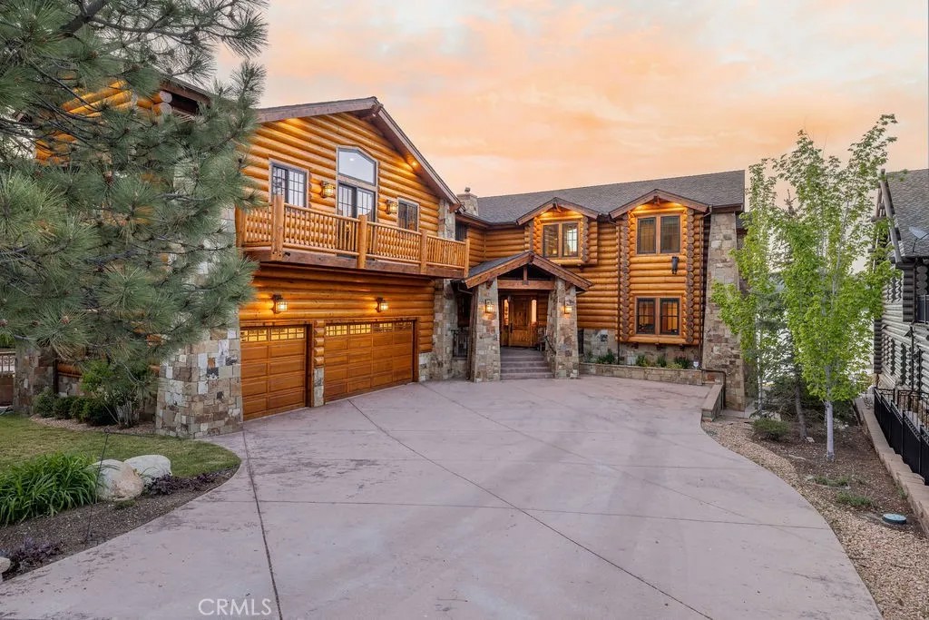 659 Cove Drive