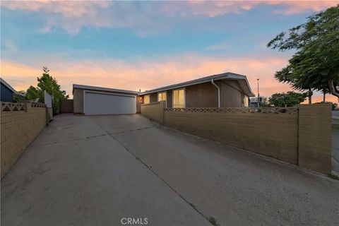 Tiny photo for 8975 Gramercy Drive, San Diego, CA 92123 (MLS # SW25229203)