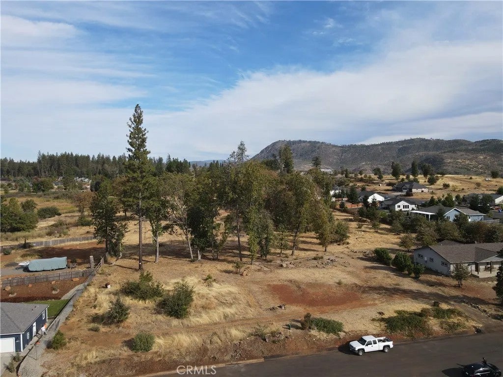 Photo of 1875 June WAY, Paradise, CA 95969 (MLS # SN26229071)