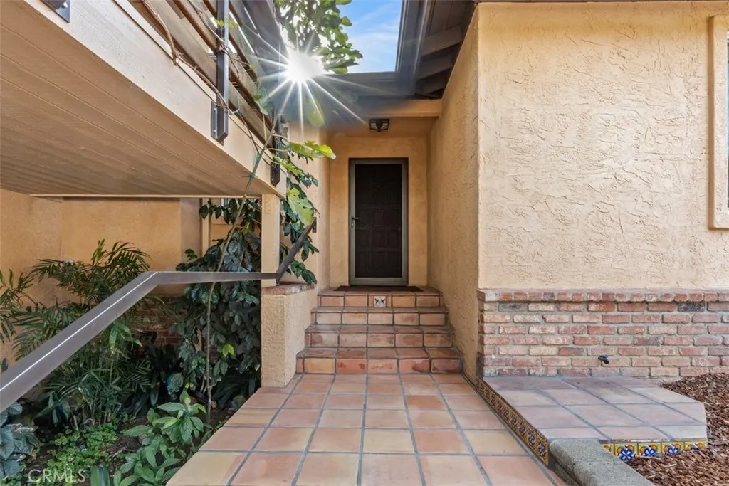 1321 Pepper Tree Lane