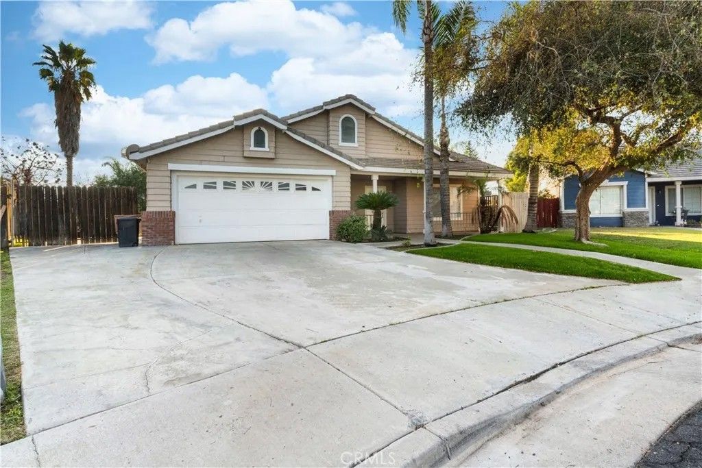 Photo of 6015 Verdant Hills Court, Bakersfield, CA 93313 (MLS # PW25271805)