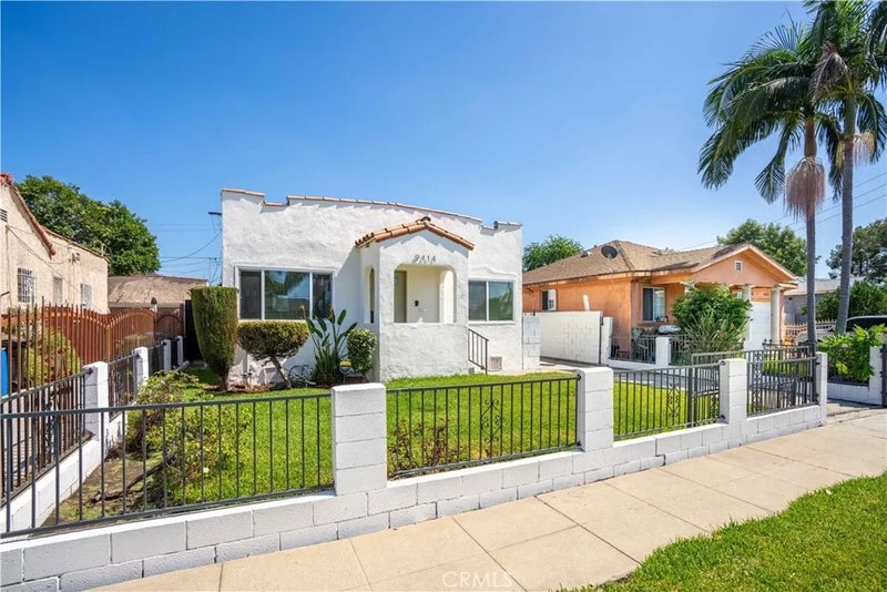 9414 Clovis