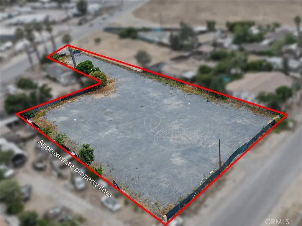 Photo of 27536 Ethanac Rd, Menifee, CA 92585 (MLS # SW25124133)