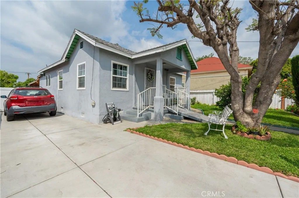 Photo of 4253 Eugene St, Los Angeles, CA 90063 (MLS # CV26073878)