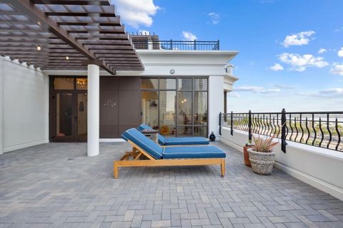 Tiny photo for 700 W Harbor Dr #705, San Diego, CA 92101 (MLS # 250030899)