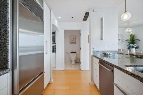 Tiny photo for 700 W Harbor Dr #705, San Diego, CA 92101 (MLS # 250030899)