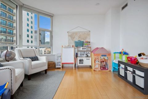 Tiny photo for 700 W Harbor Dr #705, San Diego, CA 92101 (MLS # 250030899)
