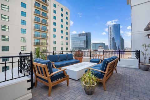 Tiny photo for 700 W Harbor Dr #705, San Diego, CA 92101 (MLS # 250030899)