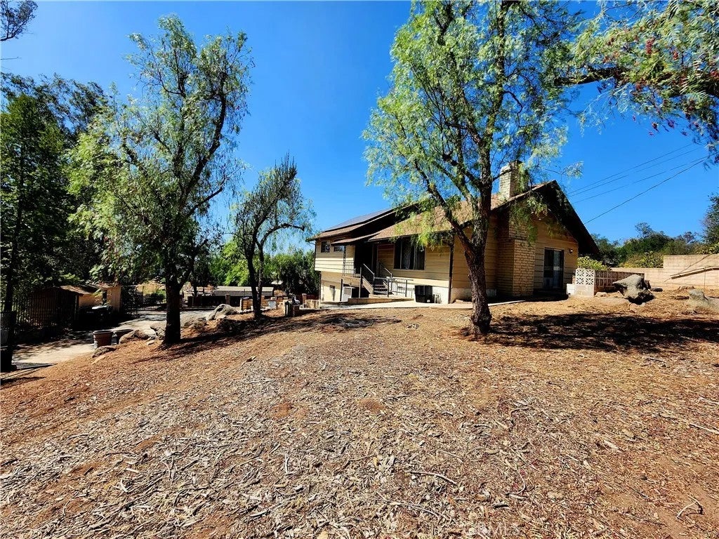 Photo of 30856 Hillview DR, Valley Center, CA 92082 (MLS # ND26202055)
