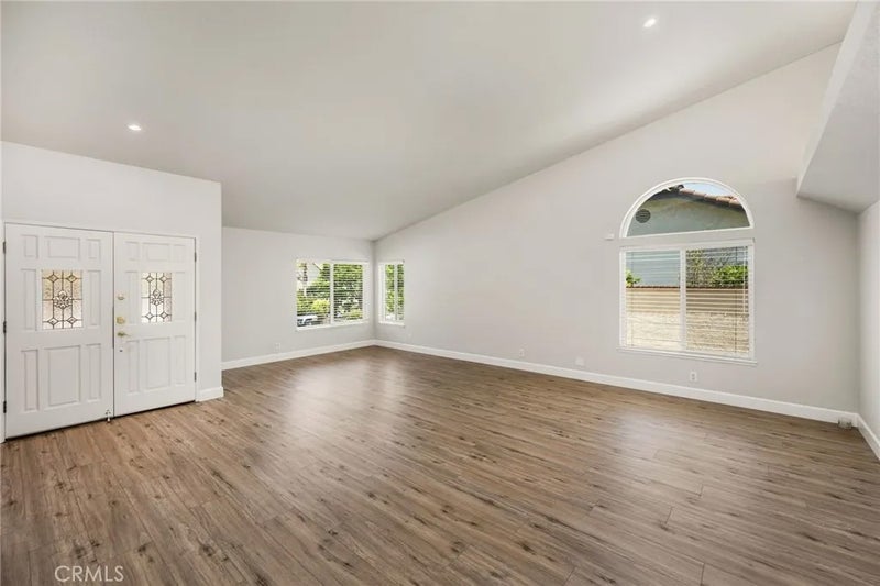 5321 E Big Sky