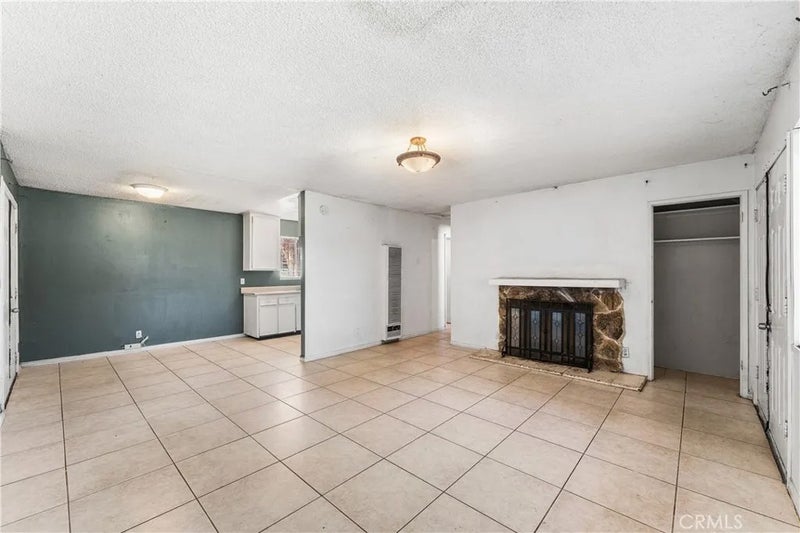 16227 Juniper