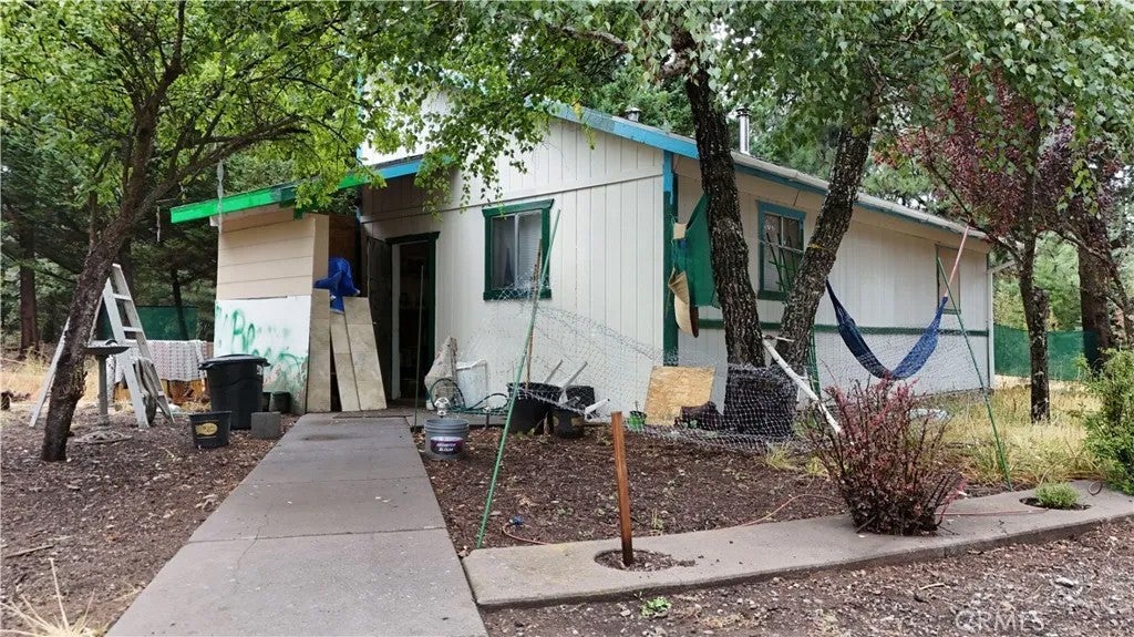 Photo of 4625 Plum Ave, Mount Shasta, CA 96067 (MLS # SN26195047)