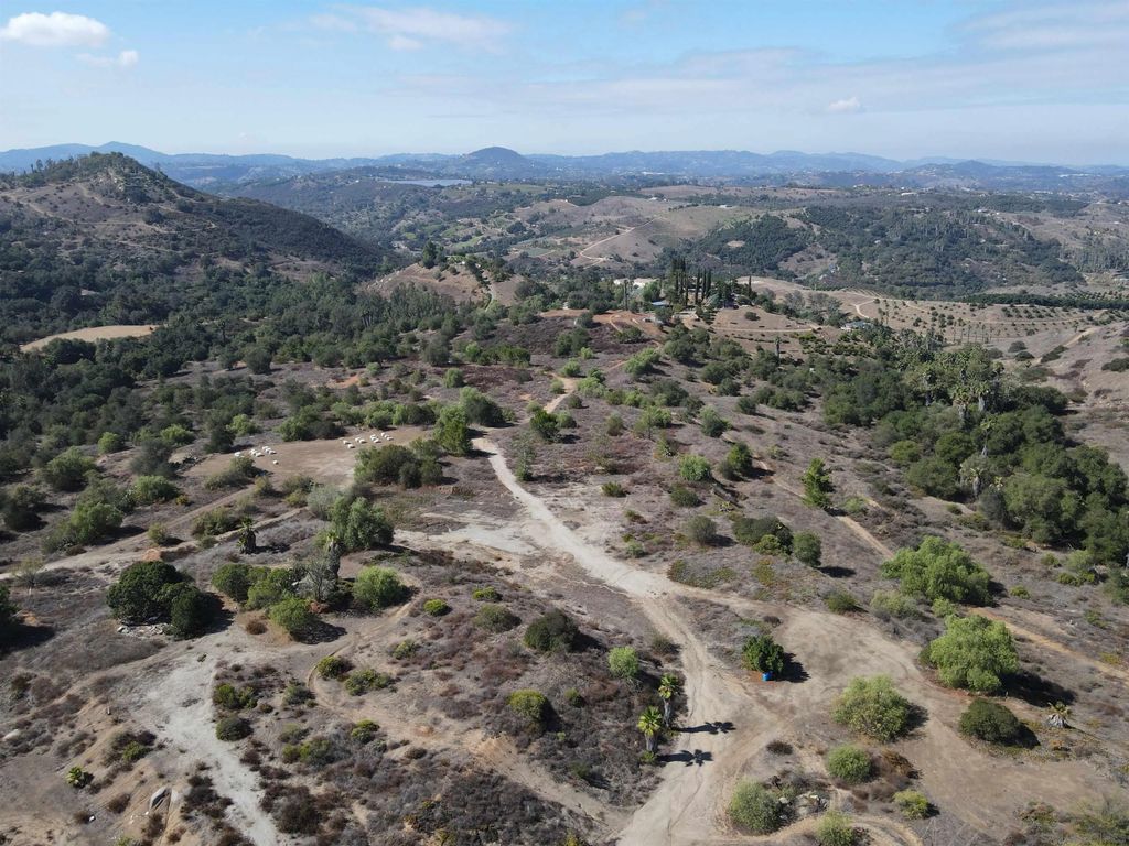 Photo of 77.78 ac Jeffrey Heights Rd, Valley Center, CA 92082 (MLS # 250039159)