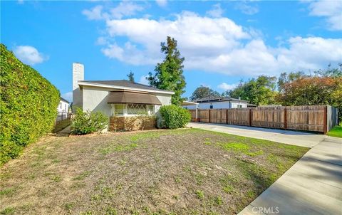 Photo of 4646 Farmdale Avenue, North Hollywood, CA 91602 (MLS # SB25255365)