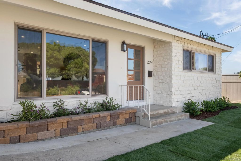 Photo of 5254 Bocaw Pl, San Diego, CA 92115 (MLS # 260010891)