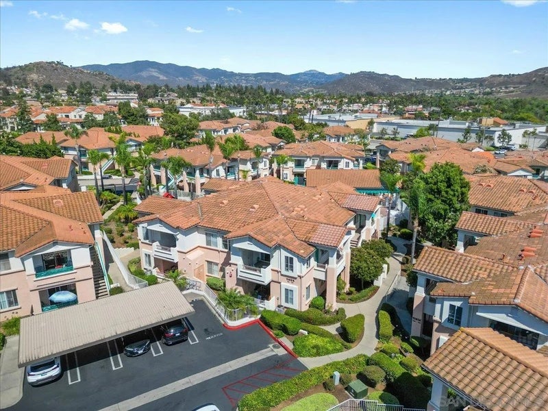 11424 Via Rancho San Diego 96