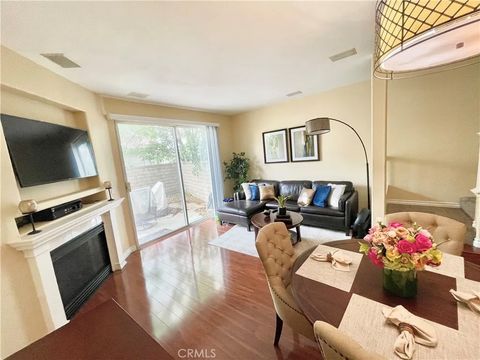 Photo of 26502 Bryce Rd, Valencia, CA 91354 (MLS # SR26090939)