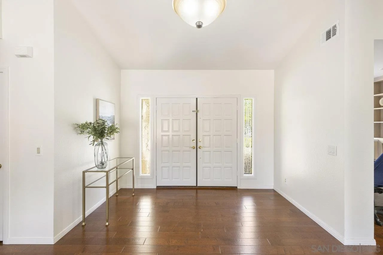 1549 Ventana Drive