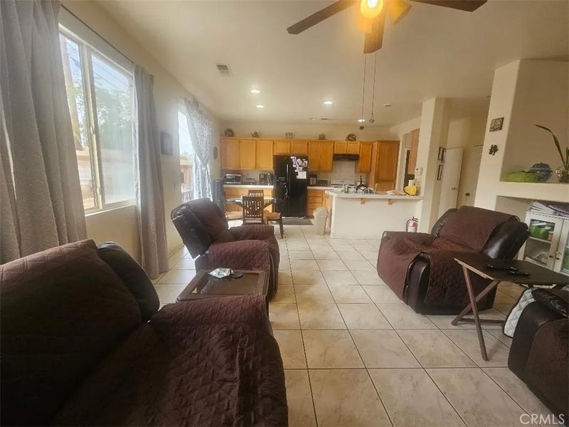 38719 37th East