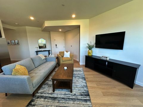 3909 Voltaire St 110 San Diego CA 92107