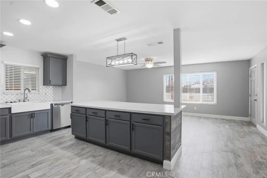 Photo of 10500 Lonon Ave, Bakersfield, CA 93312 (MLS # SR26039439)