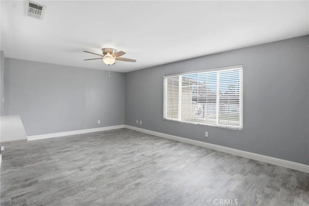 Photo of 10500 Lonon Ave, Bakersfield, CA 93312 (MLS # SR26039439)