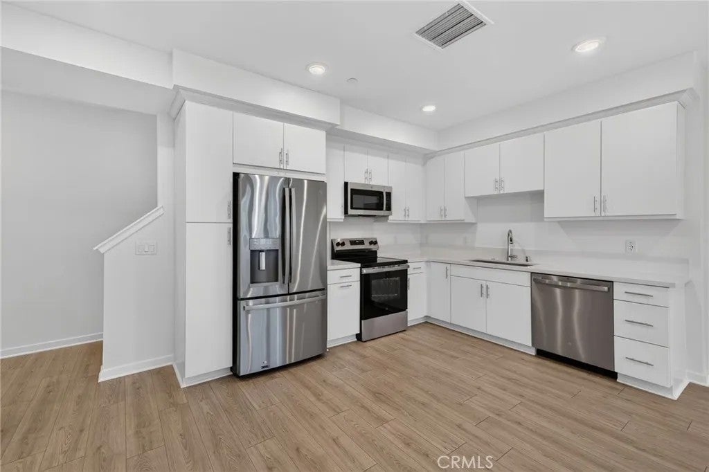 431 Paradiso Place