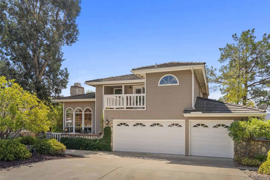 Photo of 23731 Gymkhana Road, Ramona, CA 92065 (MLS # 2600380)