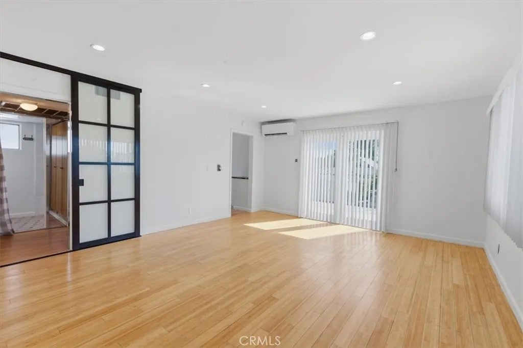 1115 Cordova Street 123