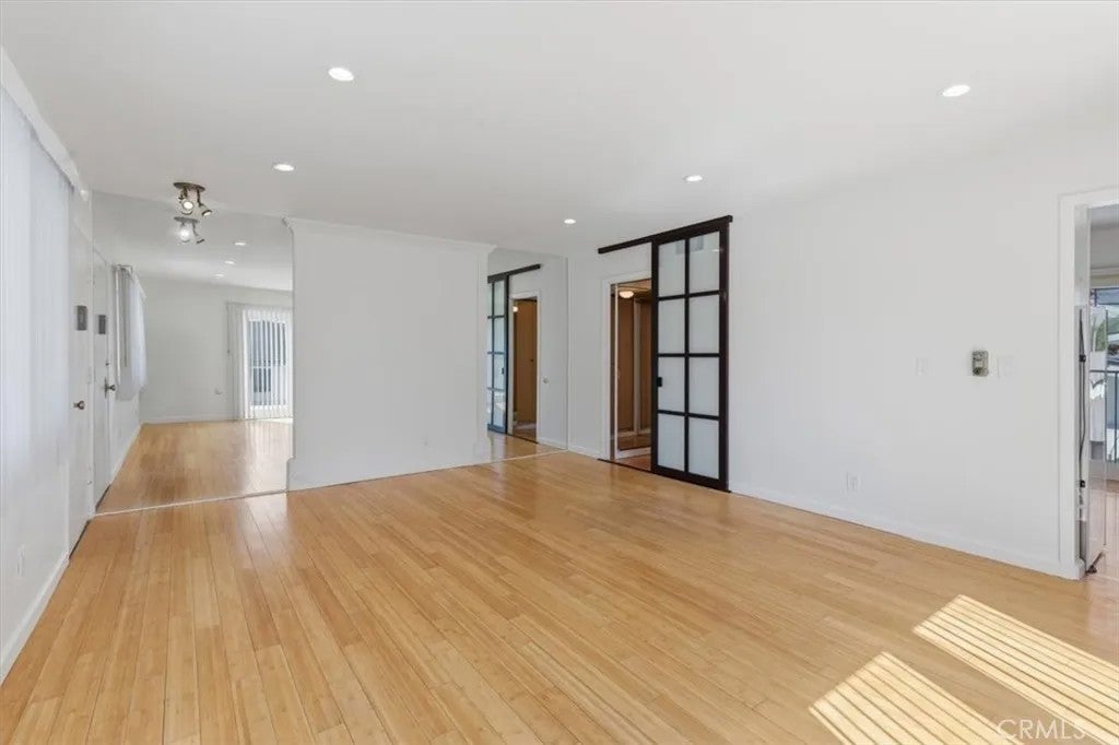 1115 Cordova Street 123