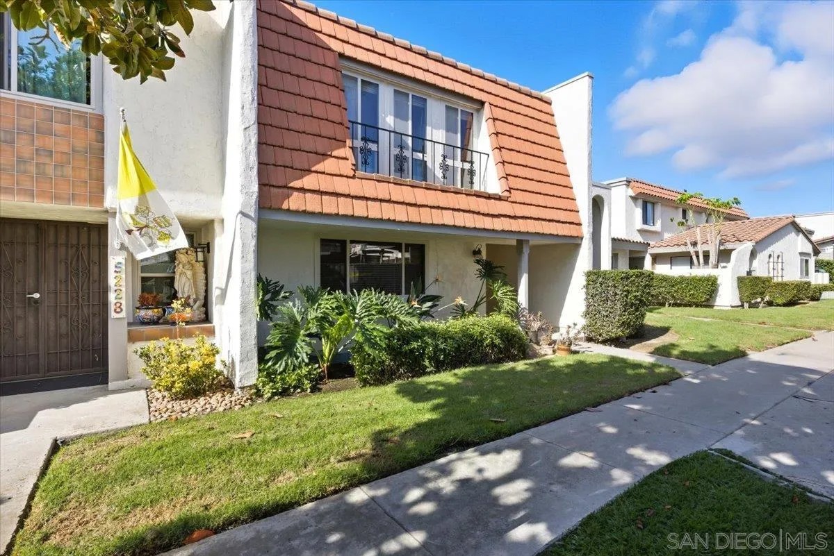 5230 Mount Alifan Dr